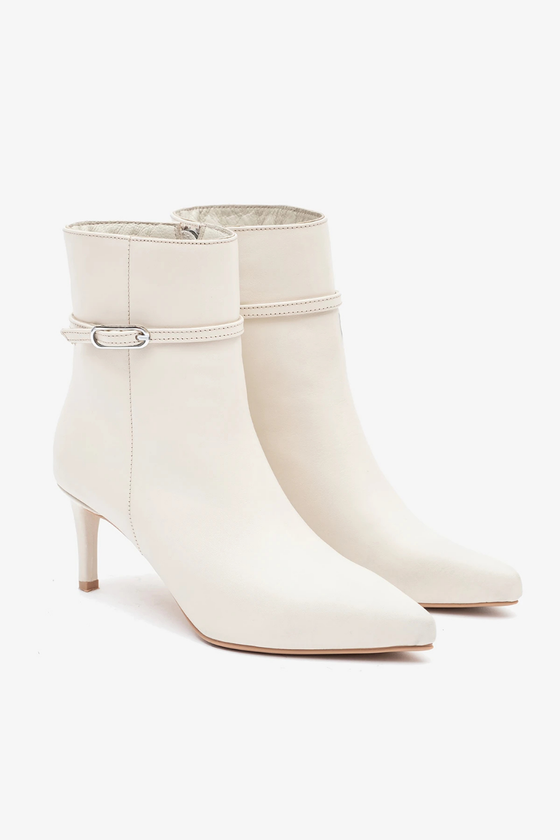 KADIN KREM KEMERLİ HAKİKİ DERİ BOT 20523