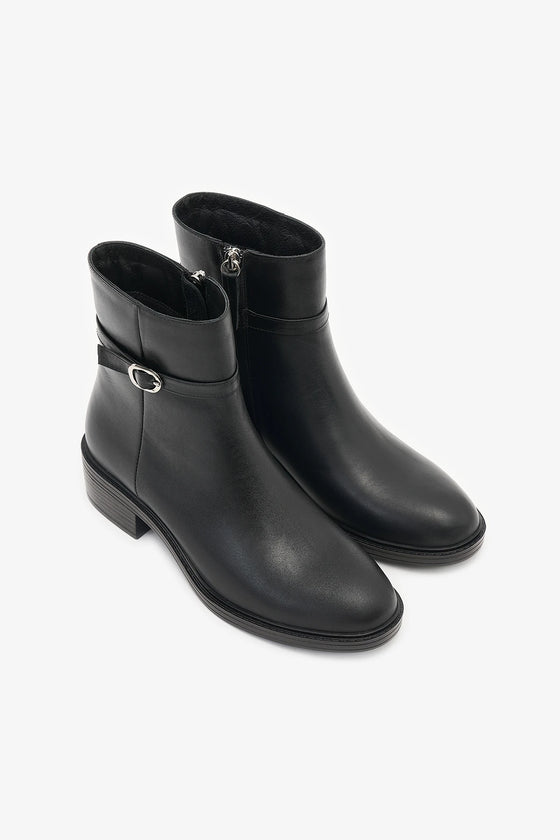 KADIN SİYAH HAKİKİ DERİ BOT 20508